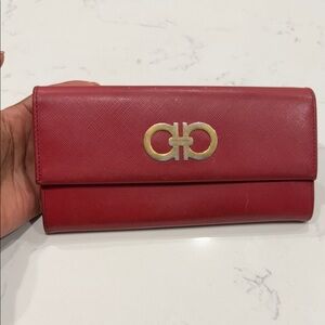 Salvatore Ferragamo Red Saffiano Continental Clutch Wallet with Gold Gancini